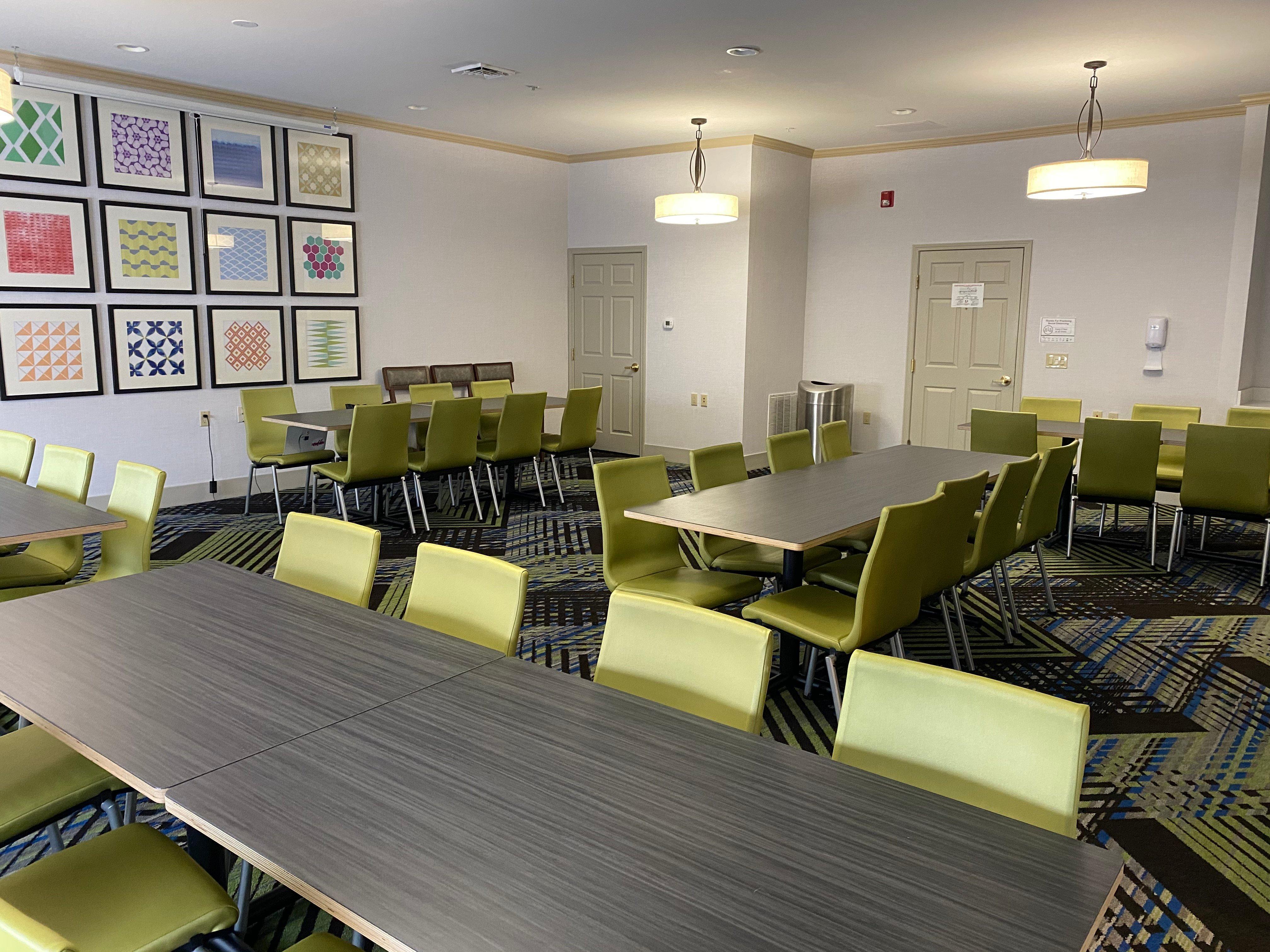 Holiday Inn Express & Suites Indianapolis North - Carmel By Ihg エクステリア 写真