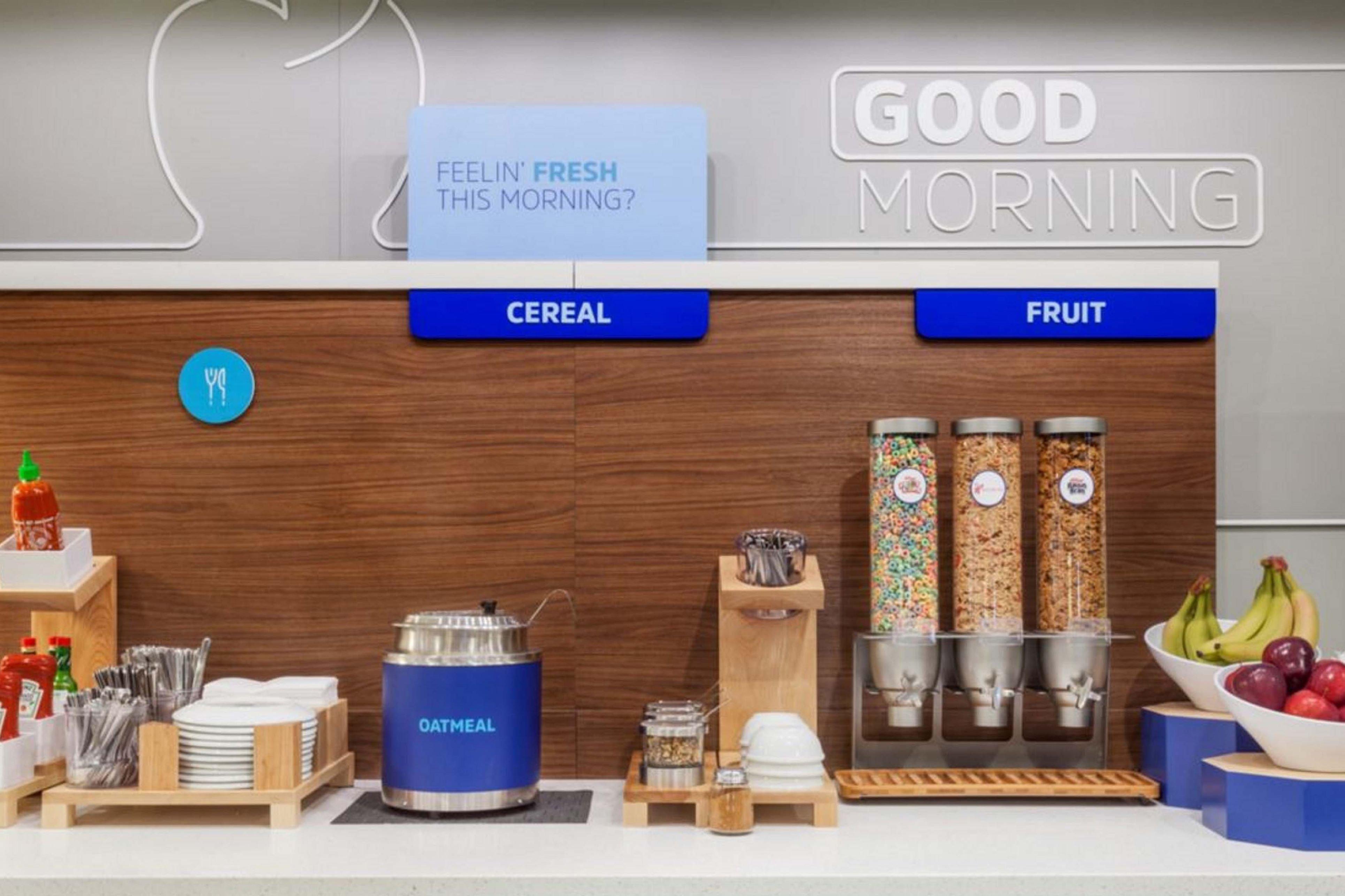 Holiday Inn Express & Suites Indianapolis North - Carmel By Ihg エクステリア 写真