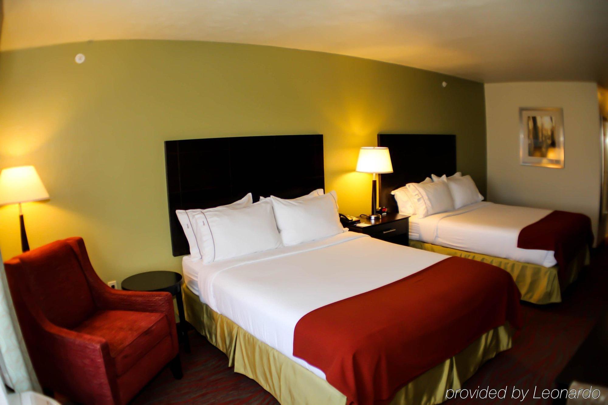 Holiday Inn Express & Suites Indianapolis North - Carmel By Ihg エクステリア 写真