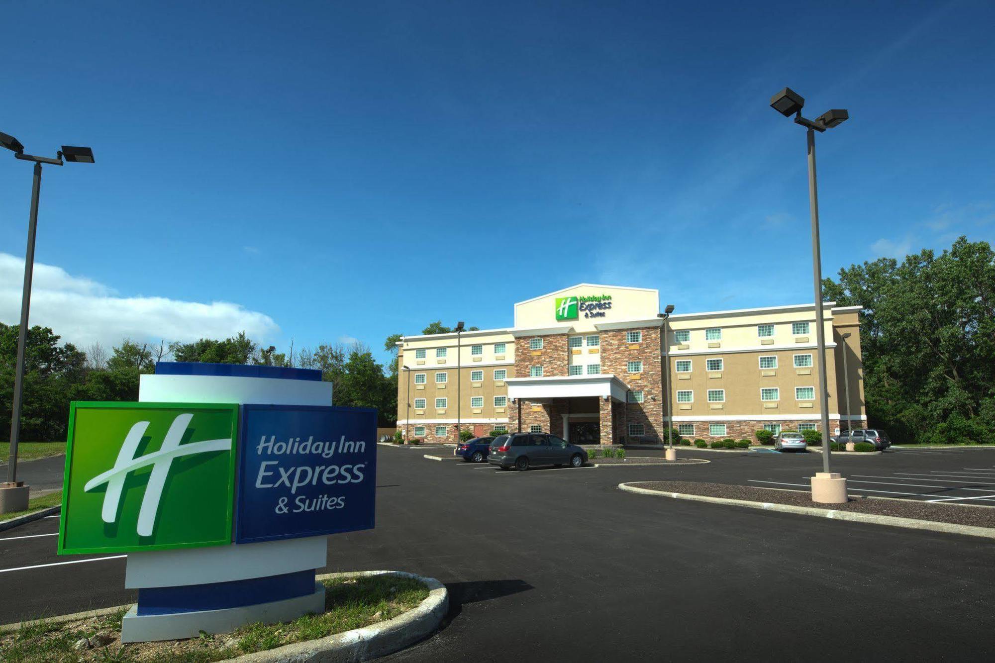 Holiday Inn Express & Suites Indianapolis North - Carmel By Ihg エクステリア 写真