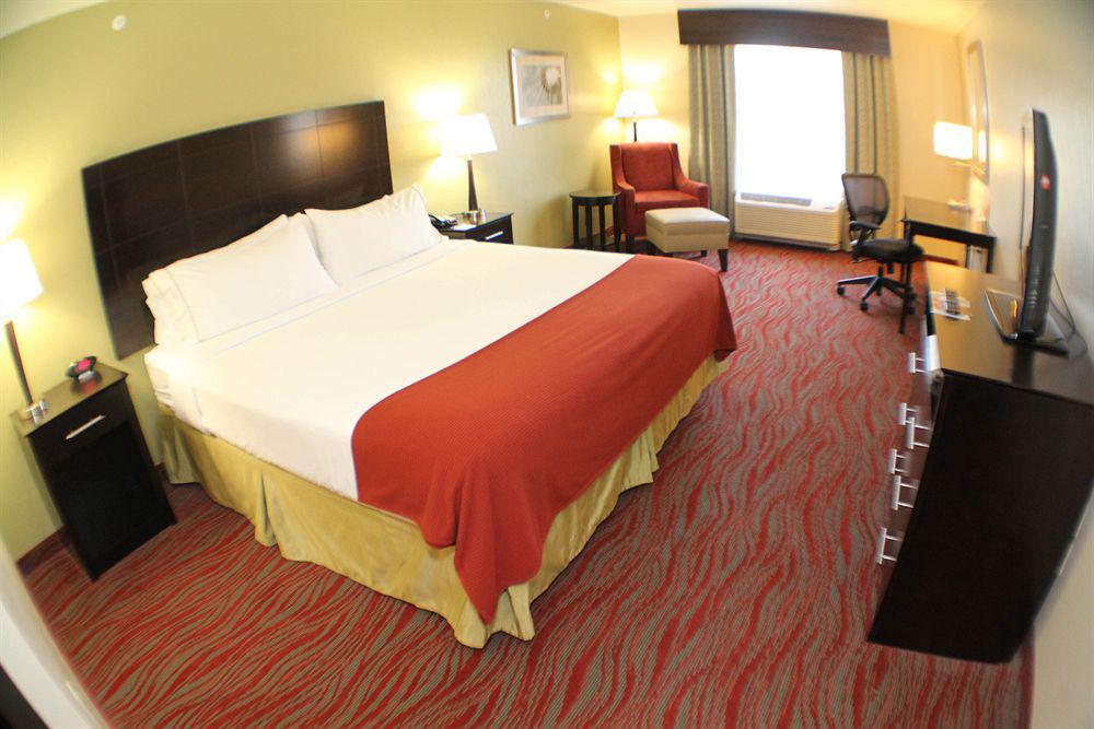 Holiday Inn Express & Suites Indianapolis North - Carmel By Ihg エクステリア 写真